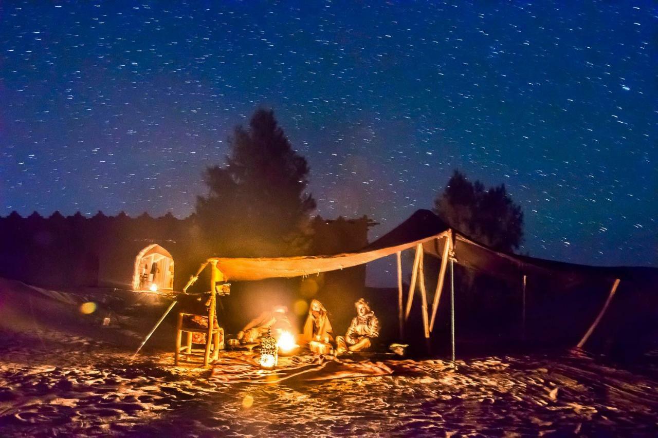 Bed and Breakfast Camp Iguidi Tours M’hamid El Ghizlane Exterior foto
